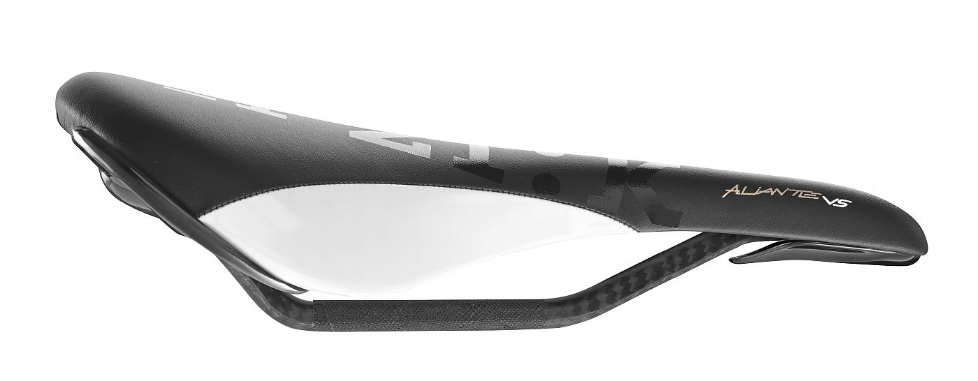 Fizik offers braided-carbon rails | Bicycle Retailer and Industry News
